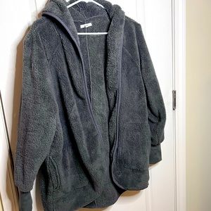 Grey fleece shacket